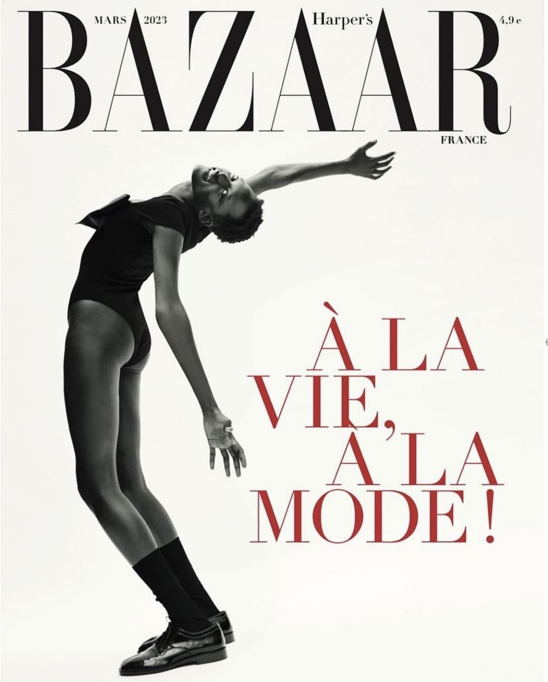 200612 - Twitter Update - TWICE & Harper's BAZAAR & Louis Vuitton (Harper's  BAZAAR July edition) : r/twice